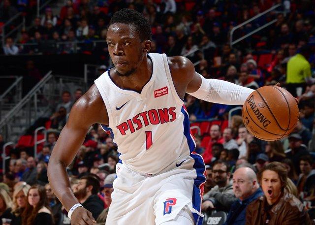 世体：皇马想让阿隆索带队踢西超杯，这个计划已酝酿许久（世体：皇马拟由阿隆索执掌球队征战西超杯，此方案已筹划多时）