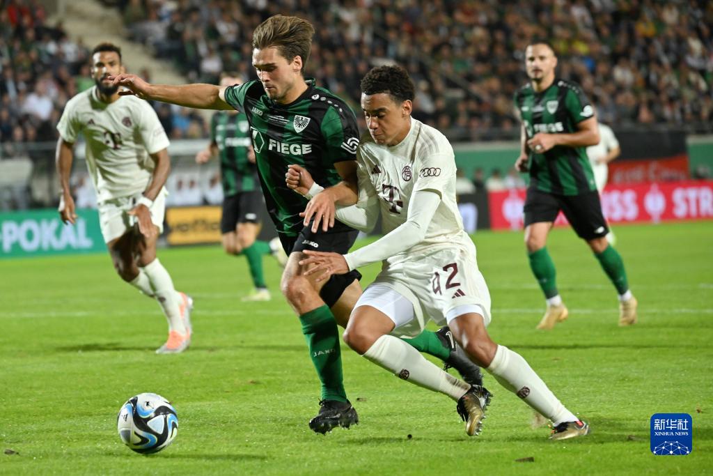 CBA：北京首钢主场再取胜利 防守表现亮眼（CBA：北京首钢主场再度告捷 防守端表现出色）