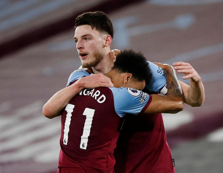 都体：热那亚有意签回佩林，德罗西寻求经验丰富的更衣室领袖（都体：热那亚考虑召回佩林，德罗西盼引进资深更衣室领袖）