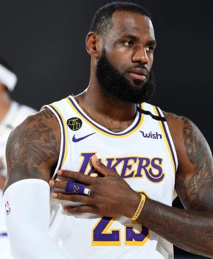 每体：拉法-米尔已被列入西班牙初步名单，但正式入选有困难（每体：拉法·米尔进入西班牙初选名单，最终入选难度较大）