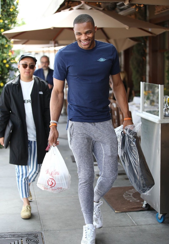 官方：2026女乙联赛将由足协和学体联共办，1月4日前预报名（2026年女乙联赛由足协与学体联联合主办，预报名截至1月4日）