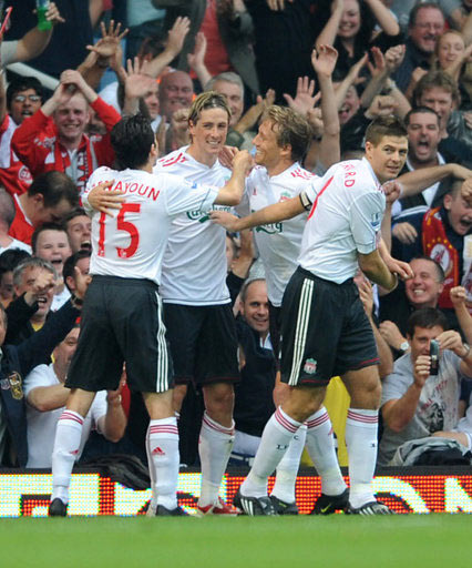 C罗：也许未来我会再接受一次采访，好好谈谈我对足球的看法（C罗：未来或再接受采访，详谈我的足球观）