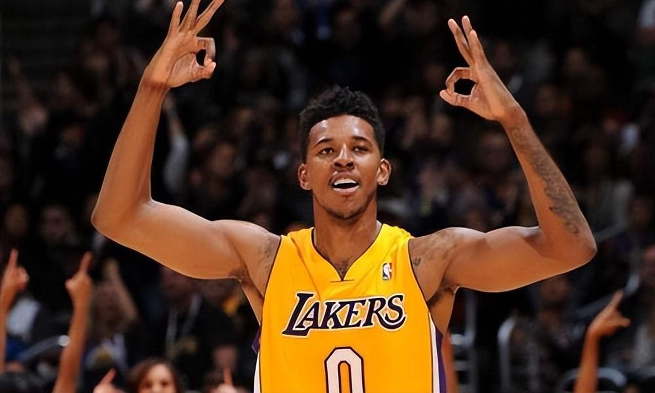 爱德华兹谈改罚球动作：库班谈论后引起了大家注意，不得不改变（爱德华兹谈调整罚球：库班发声后引发关注，不得不改变）